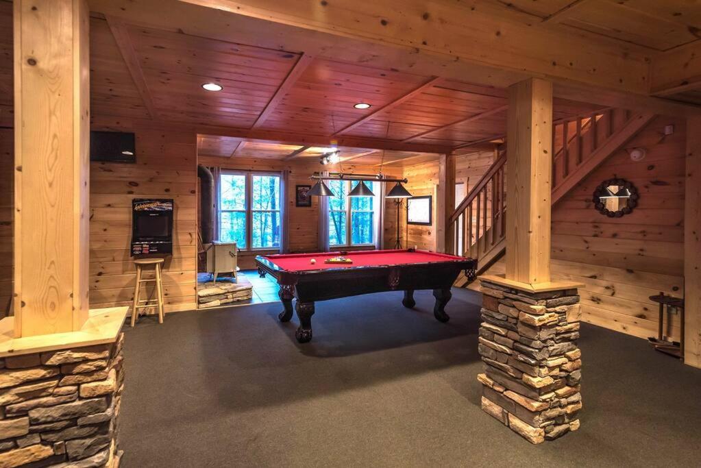 Private Creekside Cabin+Hot Tub,Pool Table, & Pets Ellijay Buitenkant foto