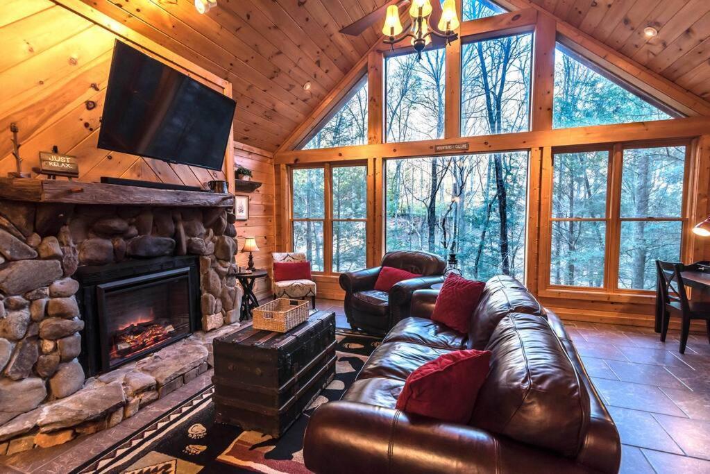 Private Creekside Cabin+Hot Tub,Pool Table, & Pets Ellijay Buitenkant foto