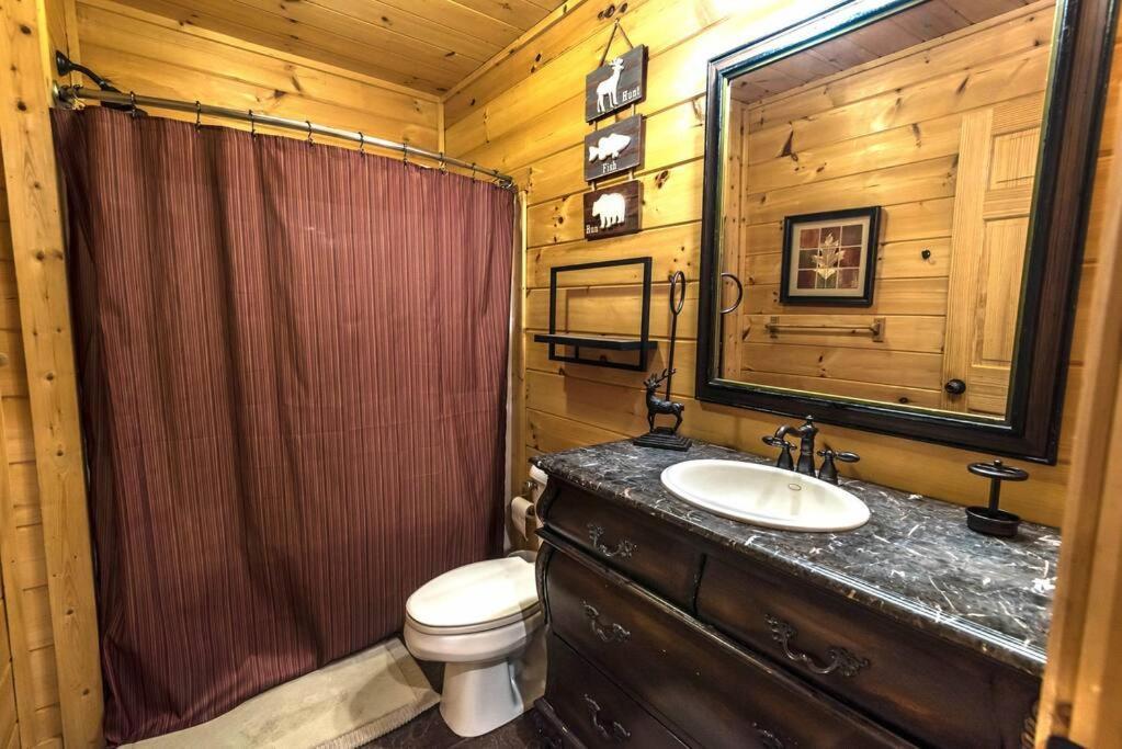 Private Creekside Cabin+Hot Tub,Pool Table, & Pets Ellijay Buitenkant foto